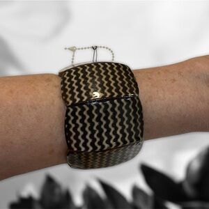 Stephan & Co Vintage Stretch Bracelet NWT